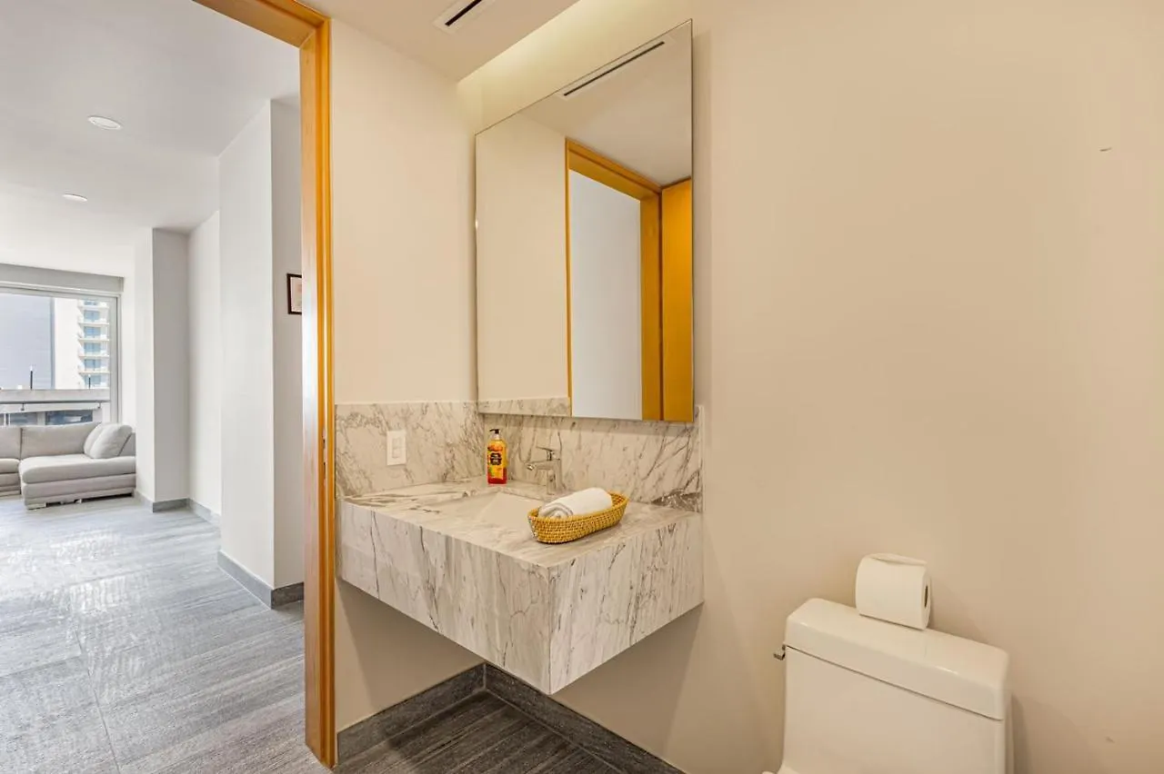 Apartment Luxury 3Br Condo* Rooftop Pool, Near The Beach Cancun