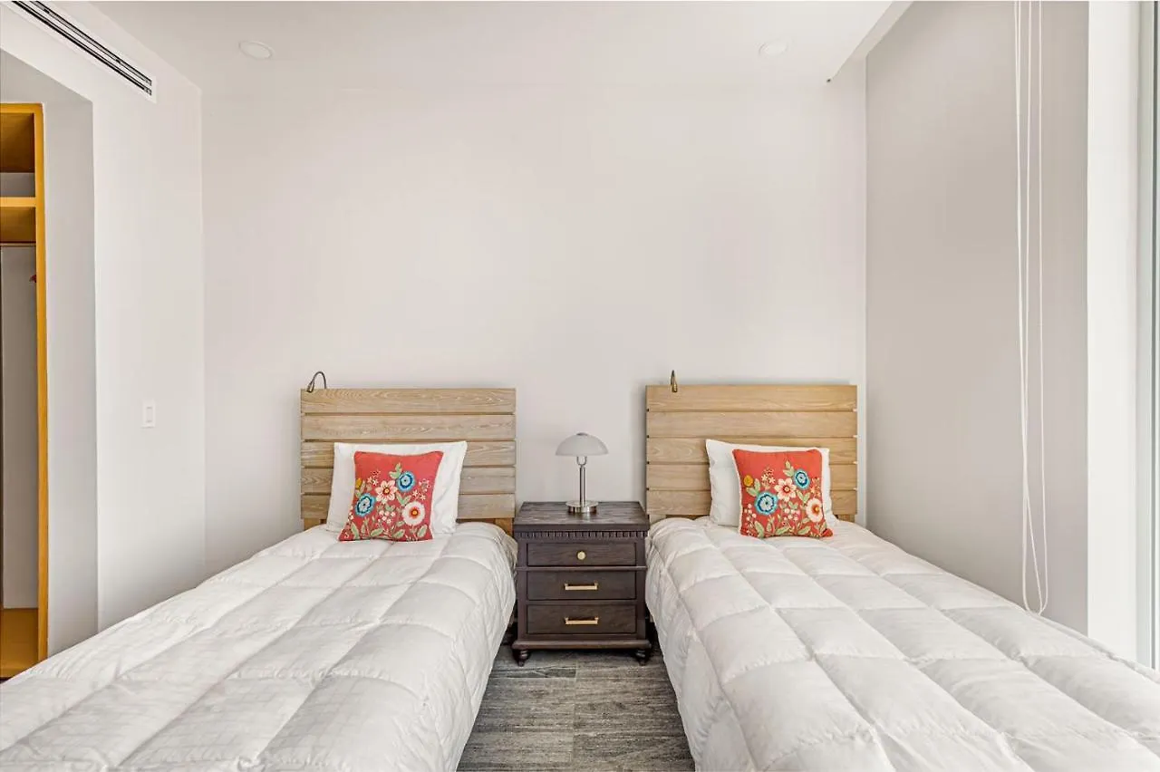 Luxury 3Br Condo* Rooftop Pool, Near The Beach Cancun 0*,