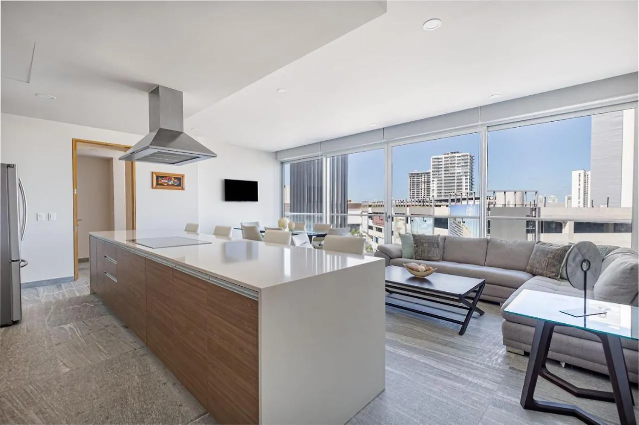 Apartment Luxury 3Br Condo* Rooftop Pool, Near The Beach Cancun